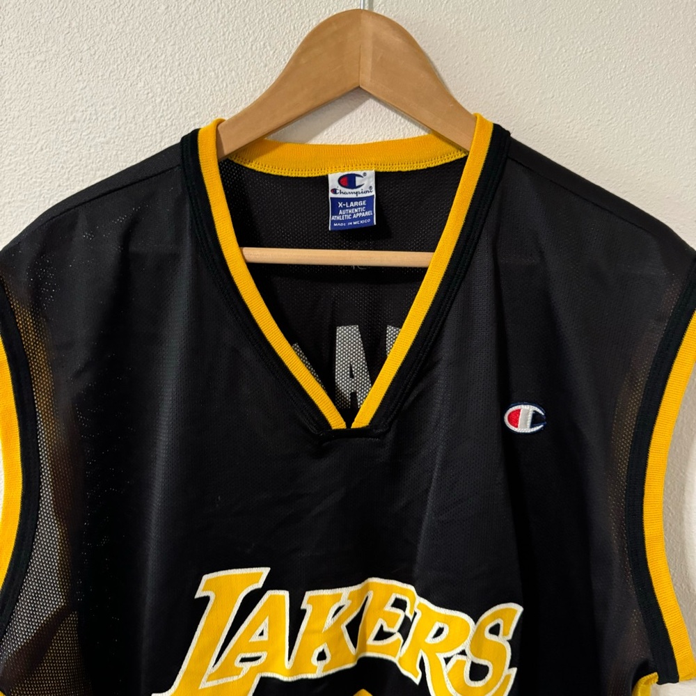 Vintage Kobe Bryant 8 Los Angeles Lakers NBA Jersey Champion Black Yellow-XL - Picture 3 of 11